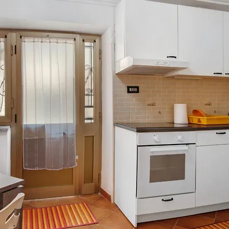 Small House Monferrato 公寓